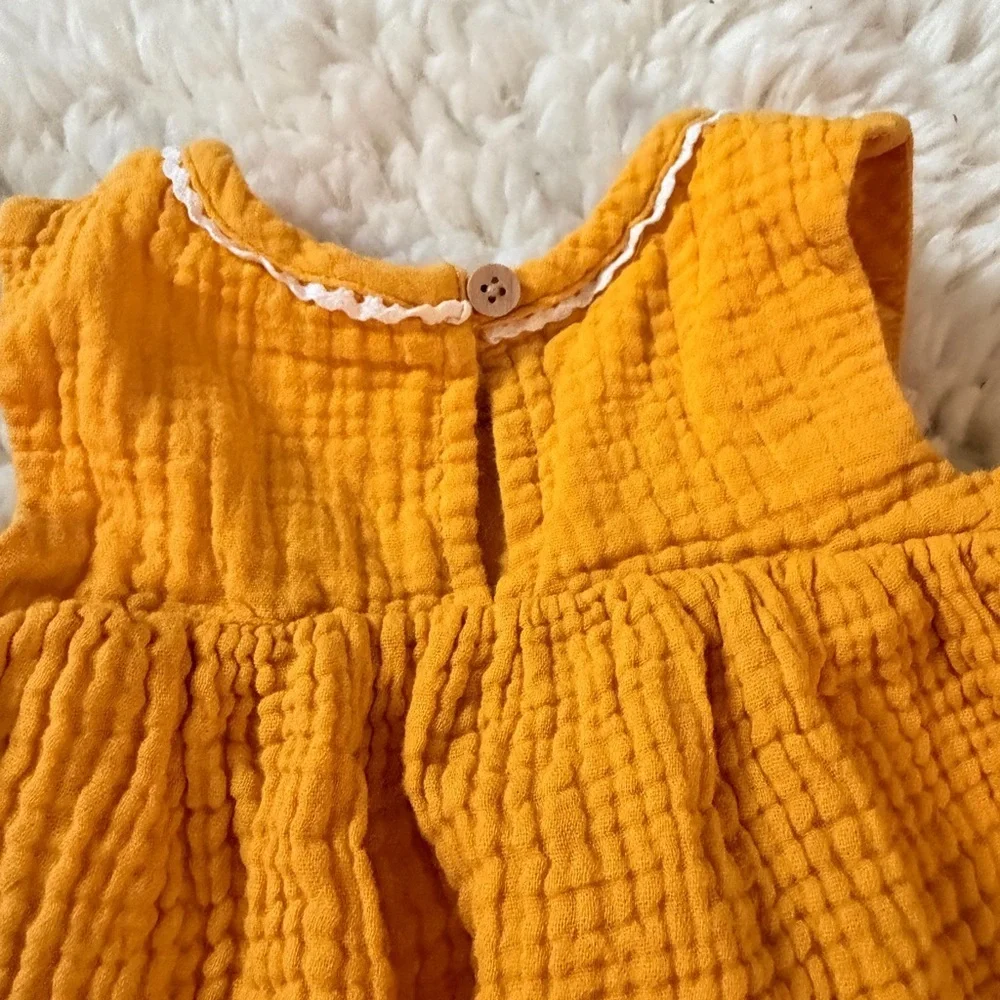 OshKosh B'gosh Yellow and White Kids Matching Set
